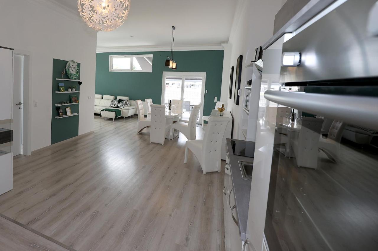 Exklusive Fw Mit 3 Sz Und Grosser Terrasse Gratkorn Kültér fotó
